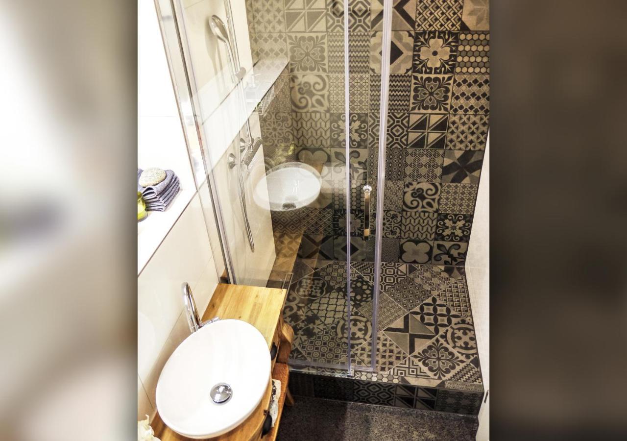 Comfort And Style In City Center With Ensuite Bathroom On Schaafenstrasse 쾰른 외부 사진